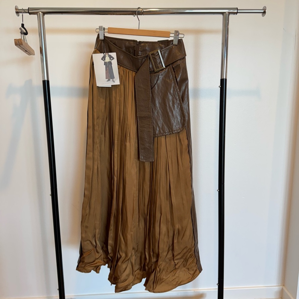 Rejina Pyo Brown and Tan Faux Leather Pleated Skirt with Belt UK 12